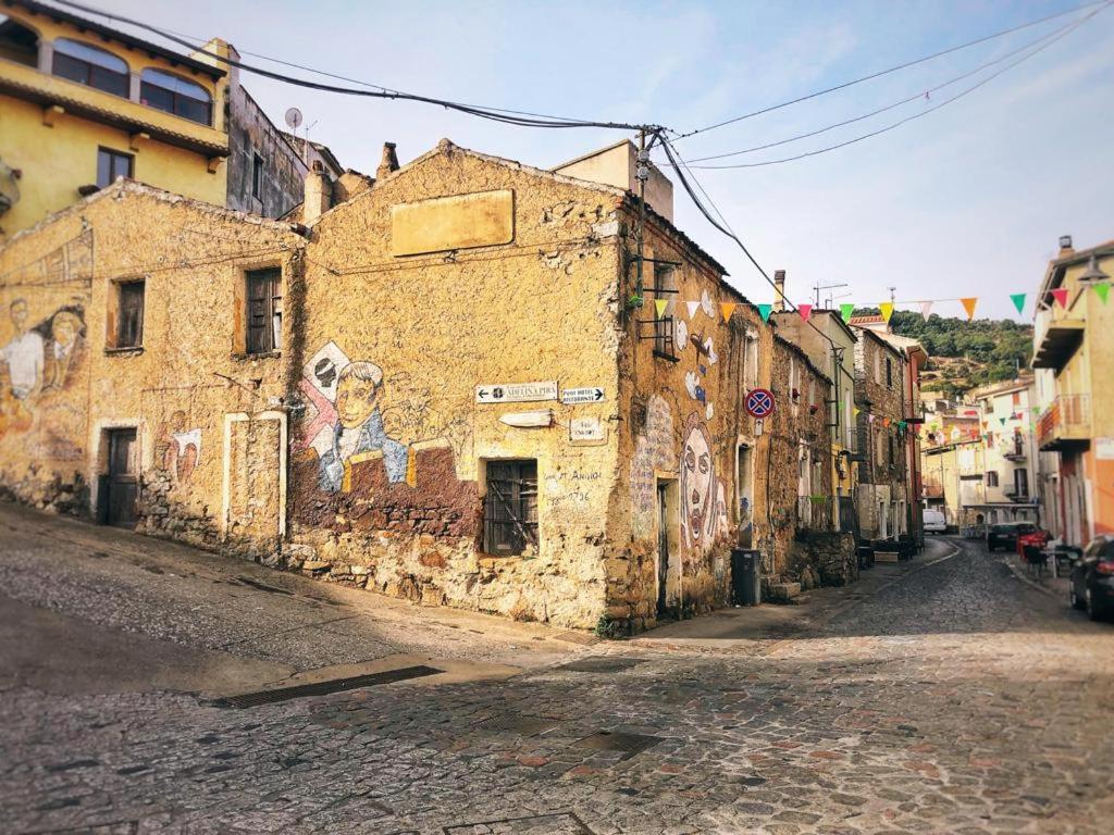 Sardegna Orgosolo